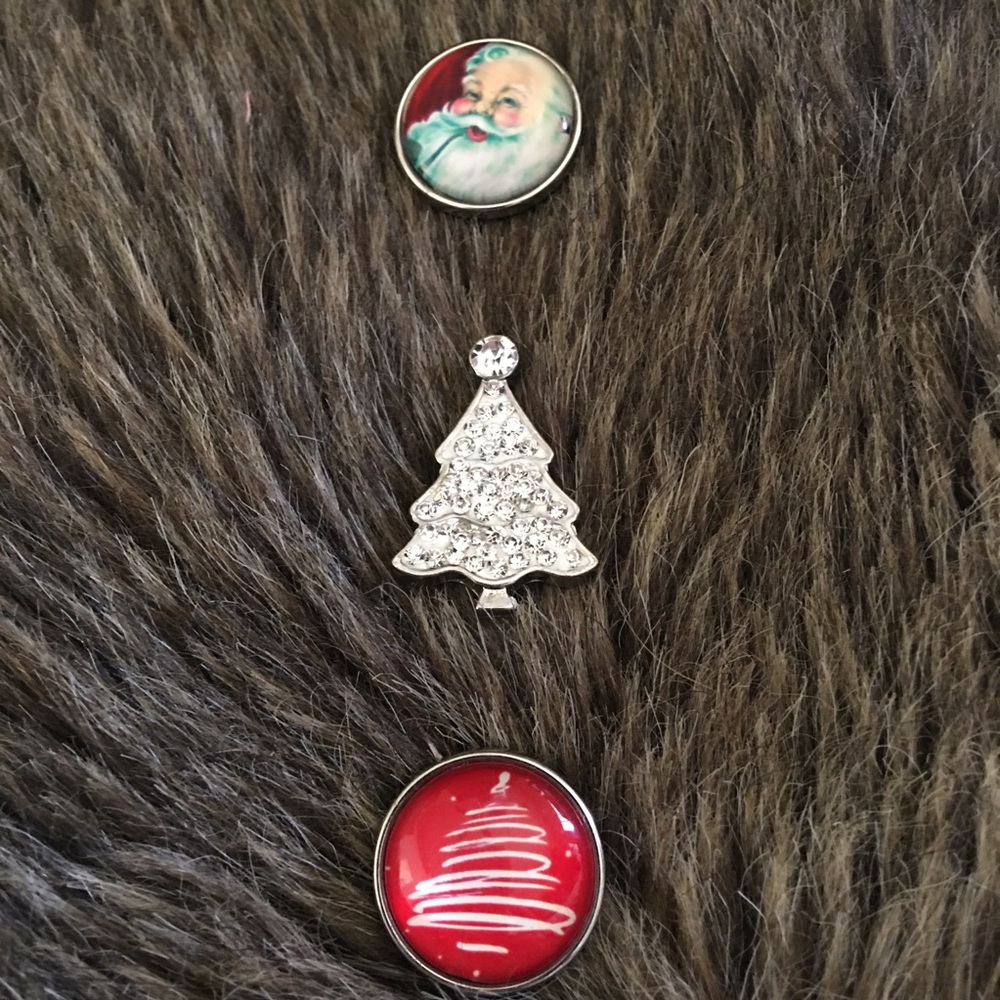 Vintage lot of 3 Christmas snap button covers